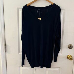 Capsule Woman's Black Pull-Ove V-Neck Neck Warm Minimalist Sweater Sz 16/18